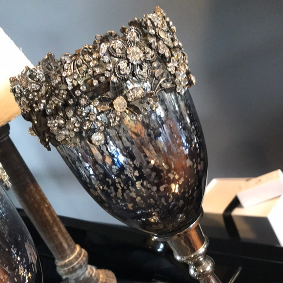 New Nicole Miller Blue Candleholder Antique Style - Picture 3 of 6